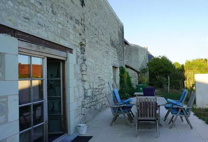 Aamiaismajoitus (B&B) Ferme Du Bois De Veude