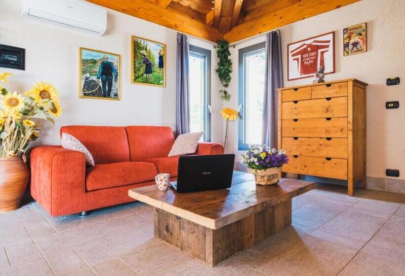 Bed and Breakfast Il Casotto Nelle Langhe