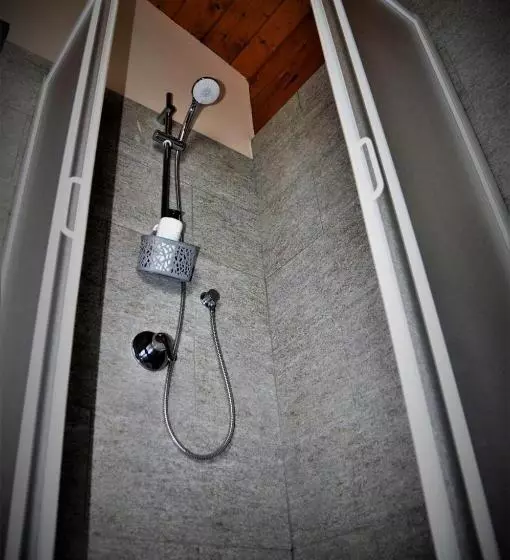 Aamiaismajoitus (B&B) Il Casotto Nelle Langhe