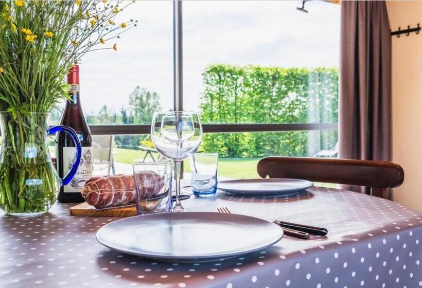 Bed and Breakfast Il Casotto Nelle Langhe