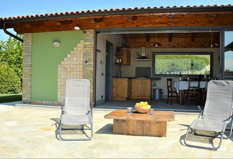 Bed and Breakfast Il Casotto Nelle Langhe