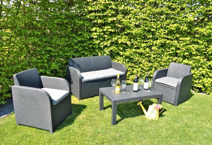 Bed and Breakfast Il Casotto Nelle Langhe