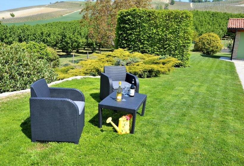 Bed and Breakfast Il Casotto Nelle Langhe