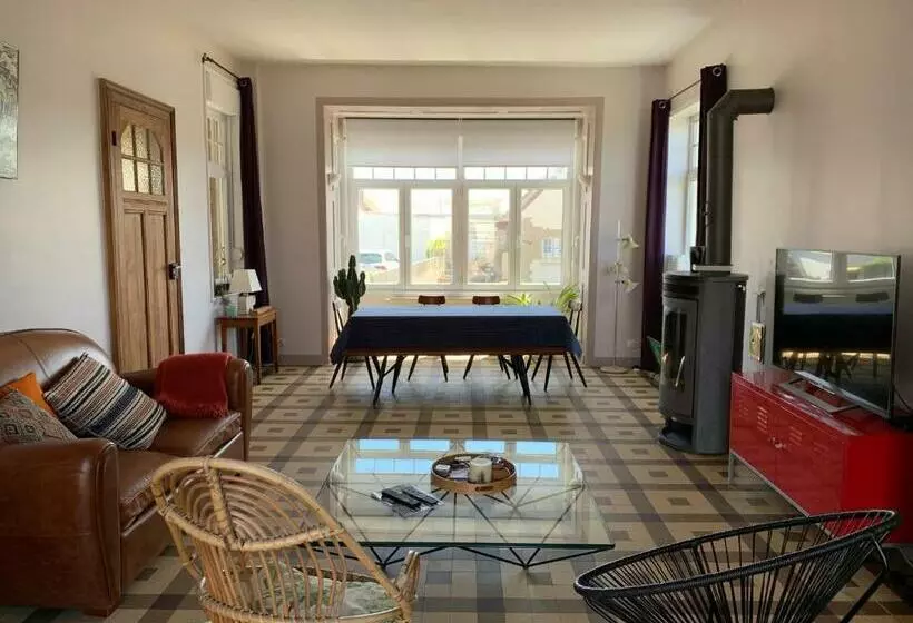 Aamiaismajoitus (B&B) La Villa L Escale