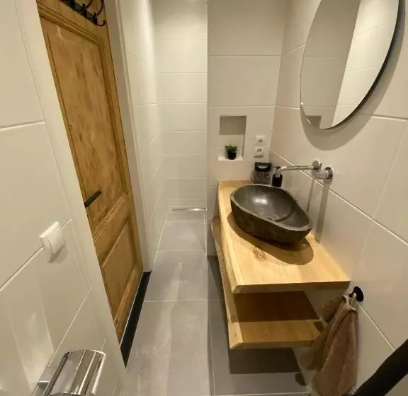 Aamiaismajoitus (B&B) Paauwze