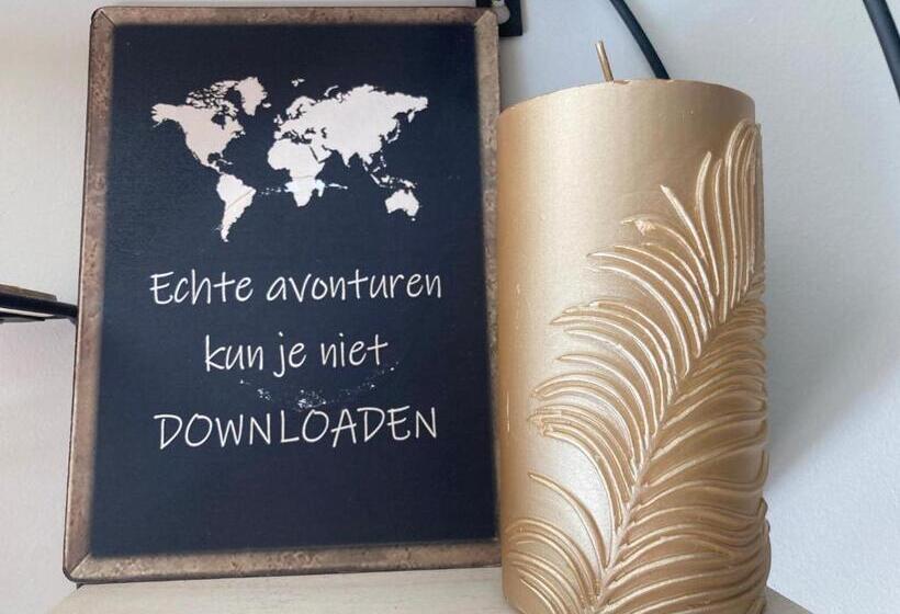 مبيت وإفطار Paauwze