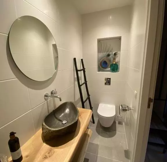 Aamiaismajoitus (B&B) Paauwze