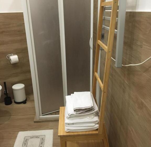 پانسیون Largo Otranto Guest House