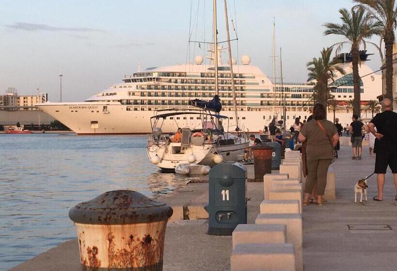 پانسیون Largo Otranto Guest House