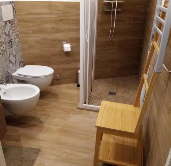 پانسیون Largo Otranto Guest House