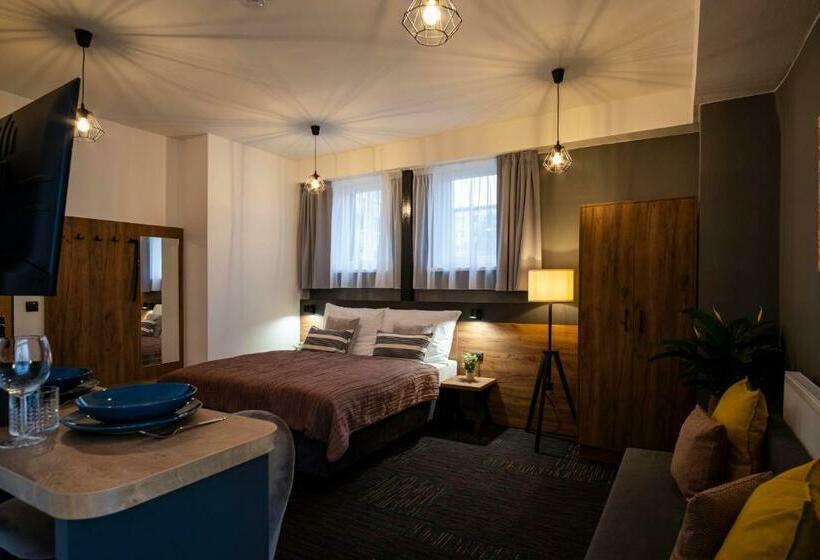 بنسيون Penzión Mamut Revúca