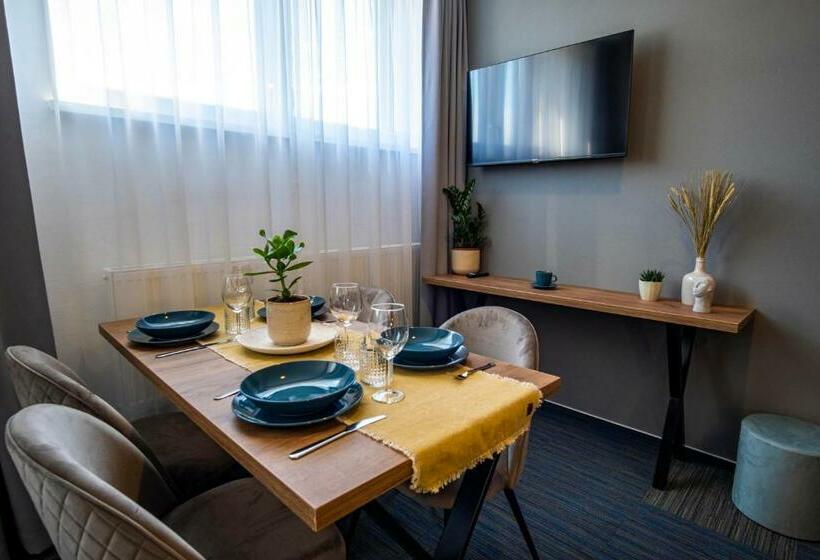 بنسيون Penzión Mamut Revúca