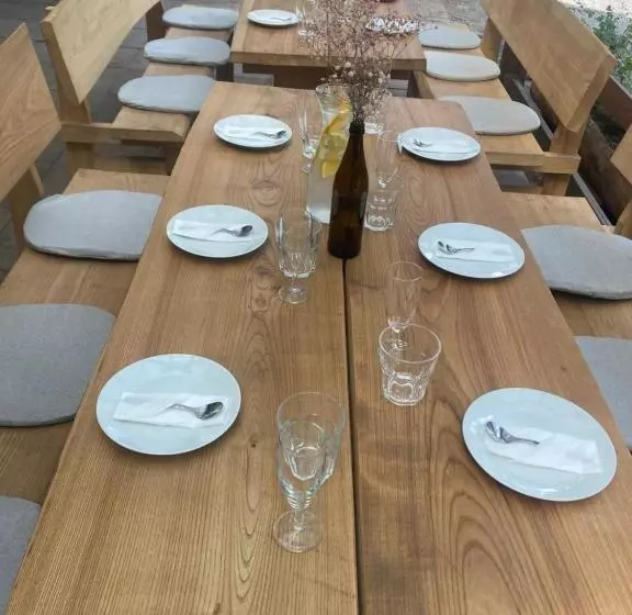 پانسیون Penzion A Restaurace Kamínek