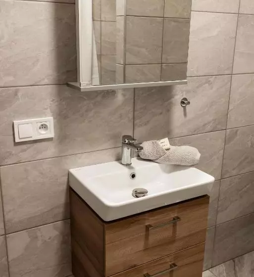 پانسیون Penzion A Restaurace Kamínek