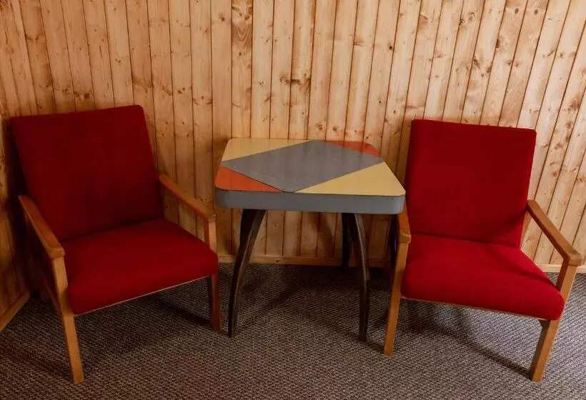 پانسیون Penzion A Restaurace Kamínek