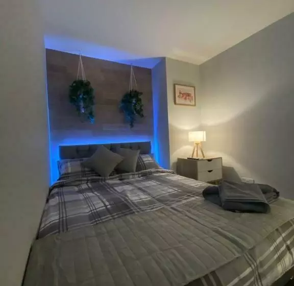 پانسیون Shore Street Apartments