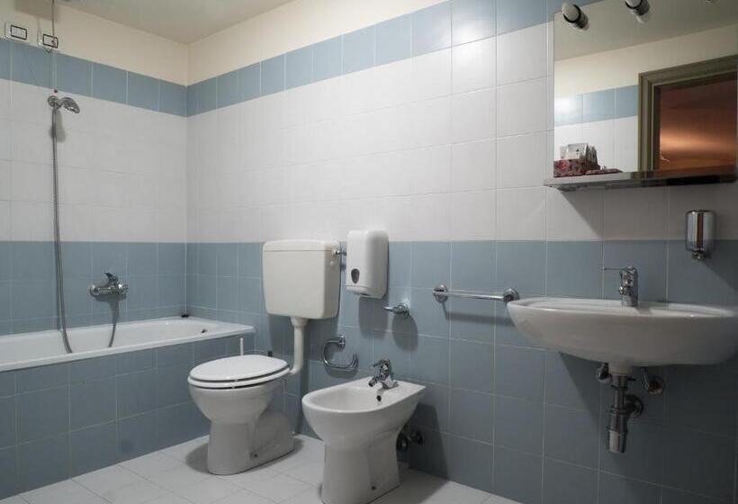 فندق صغير Antico Convento San Francesco