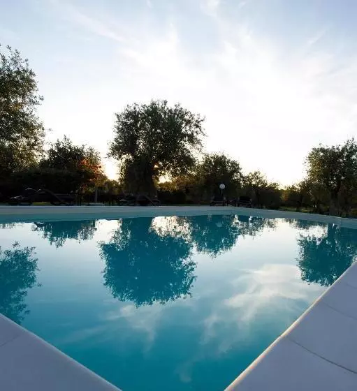 تختخواب و صبحانه Rosso Di Sera