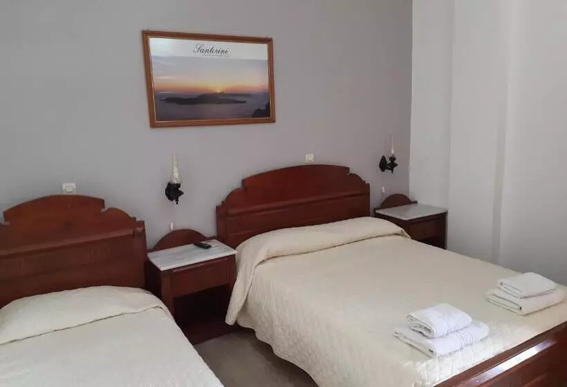 Emmanouela Studios & Villas