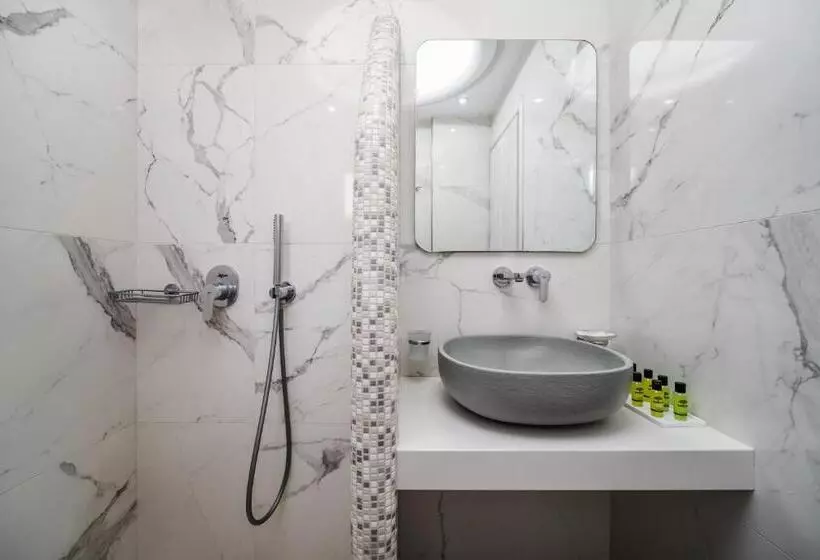 Emmanouela Studios & Villas