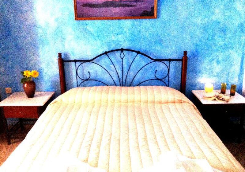 Emmanouela Studios & Villas