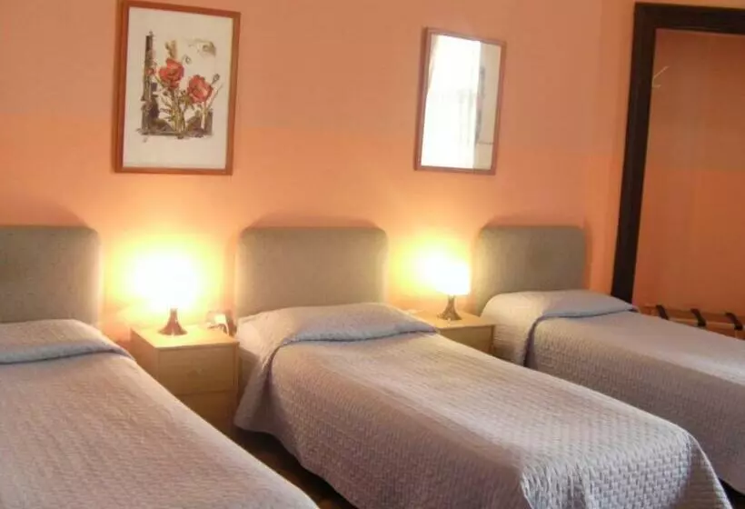 مسافرخانه Affittacamere Alla Stazione