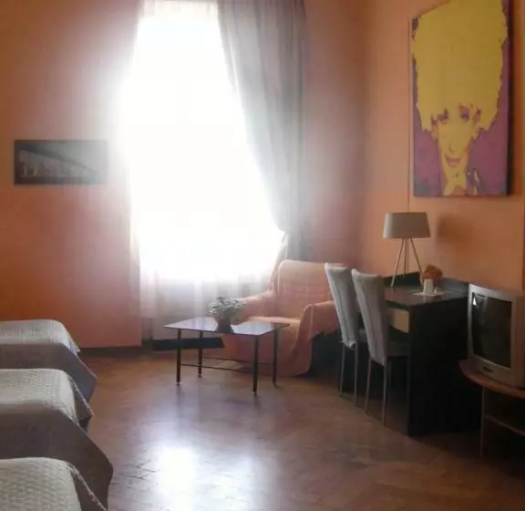 مسافرخانه Affittacamere Alla Stazione