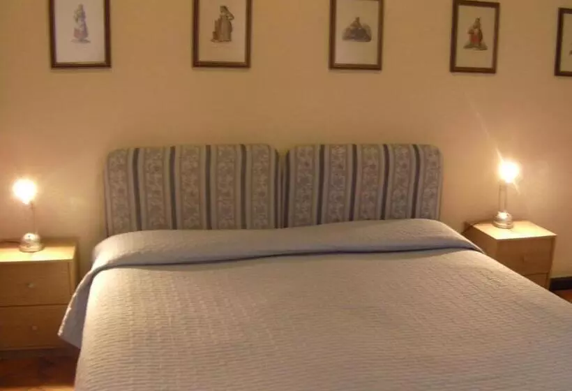 مسافرخانه Affittacamere Alla Stazione