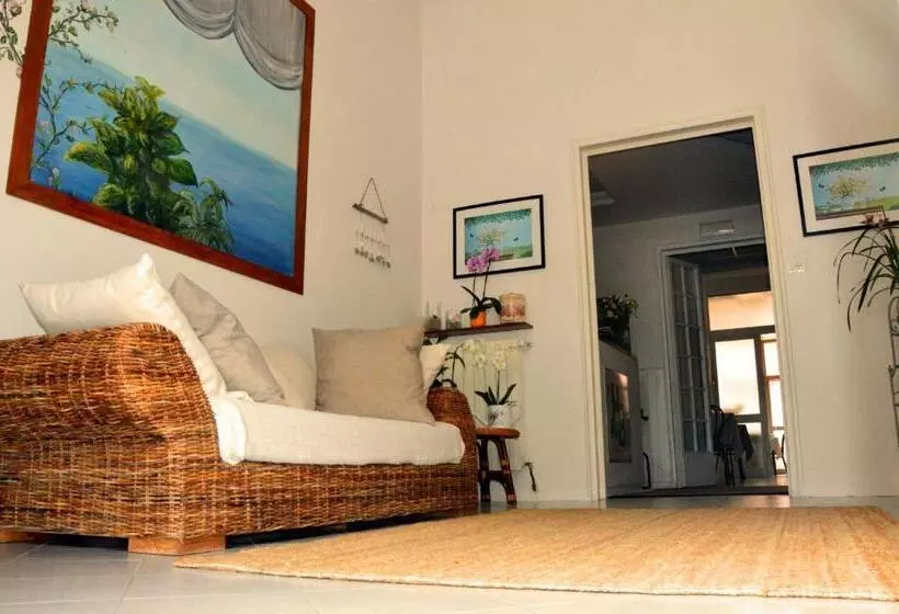 בית מלון כפרי Belvedere