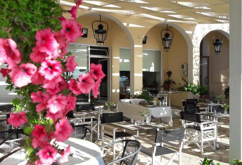 Отель Eros Beach