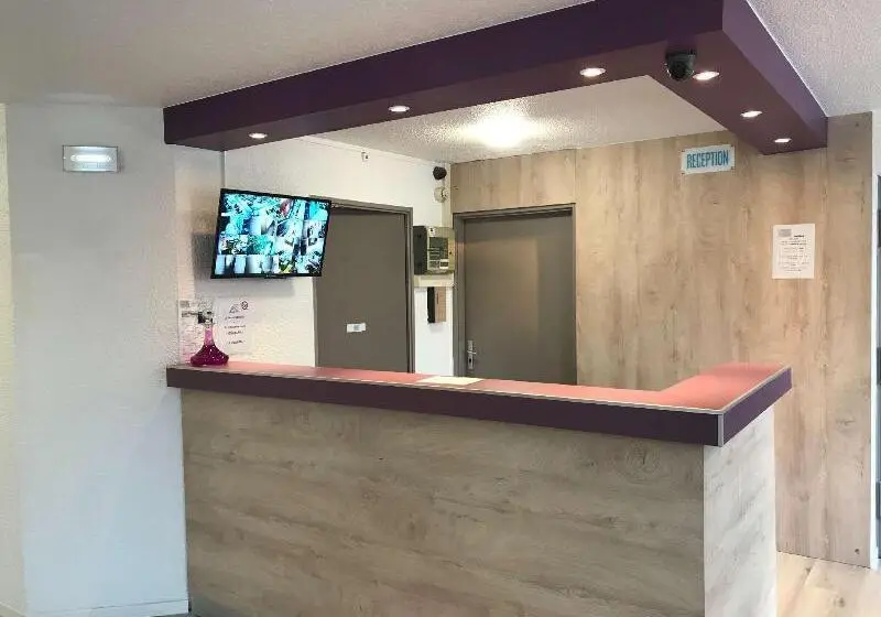 هتل Hôtel Du Stade Ex Kyriad Direct Lille Est Stade Pierre Mauroy