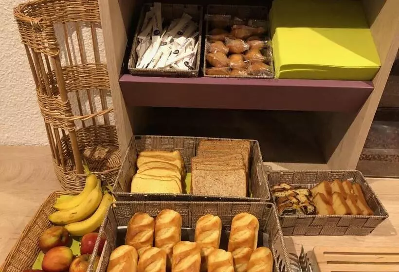 Hotel Hôtel Du Stade Ex Kyriad Direct Lille Est Stade Pierre Mauroy