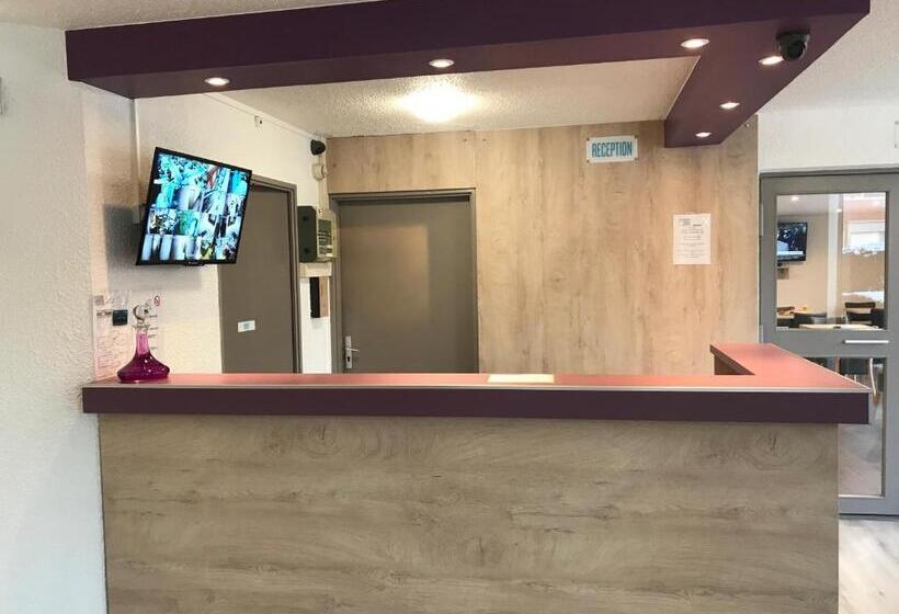 هتل Hôtel Du Stade Ex Kyriad Direct Lille Est Stade Pierre Mauroy