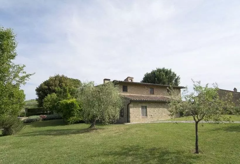 田舎風ホテル Croce Di Bibbiano