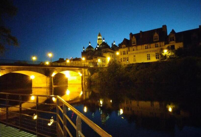 Chambre César B&b  Au 1er   Villa Chaumonty