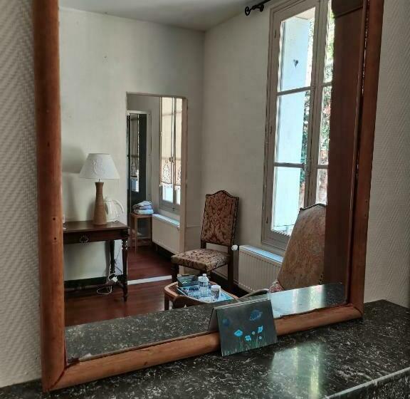 住宿加早餐  Chambres D Hôtes Villa Alexina