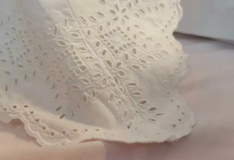 Aamiaismajoitus (B&B) Chambres D Hôtes Villa Alexina