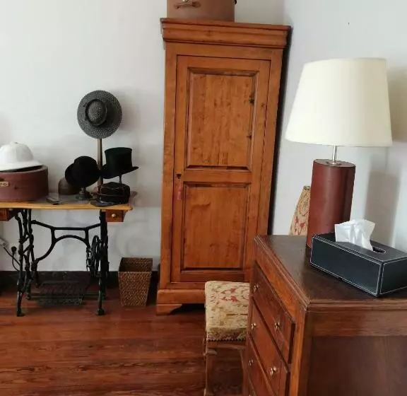 Aamiaismajoitus (B&B) Chambres D Hôtes Villa Alexina