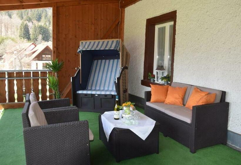 Bed and Breakfast Gästehaus Adler Albtal