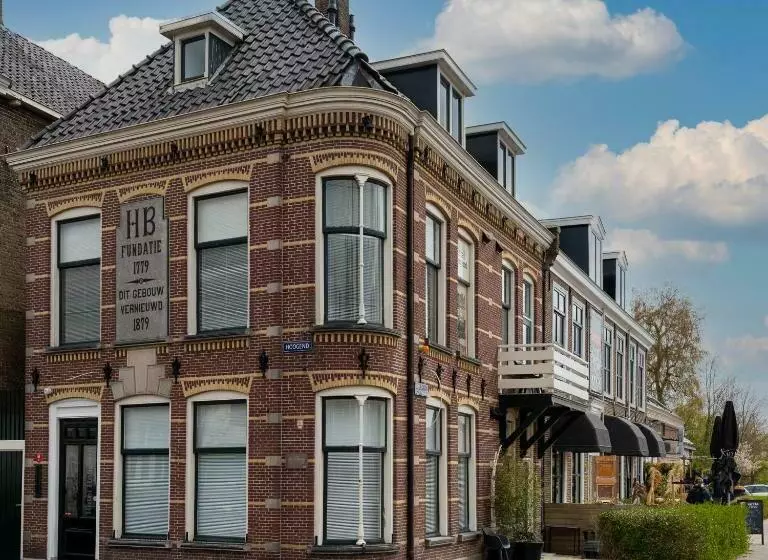 هتل Stadslogement Hoogend