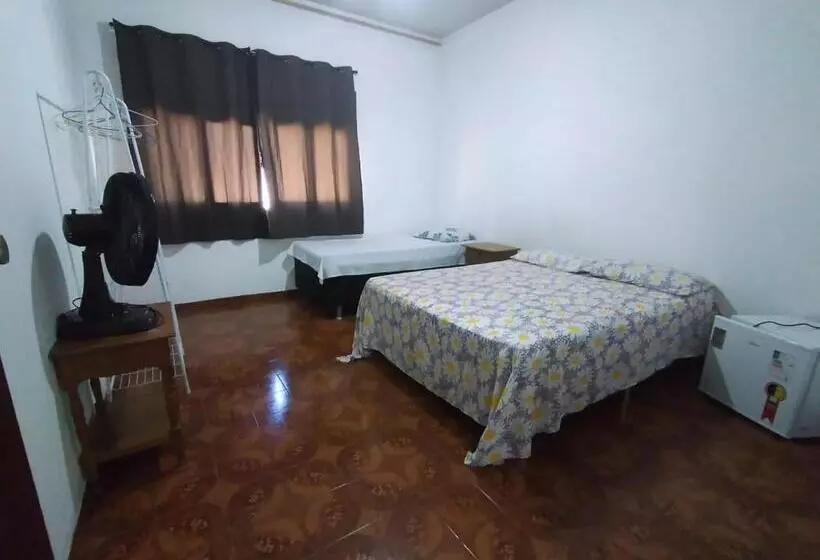 Majatalo Suites Para Casais Na Praça Oswaldo Cruz