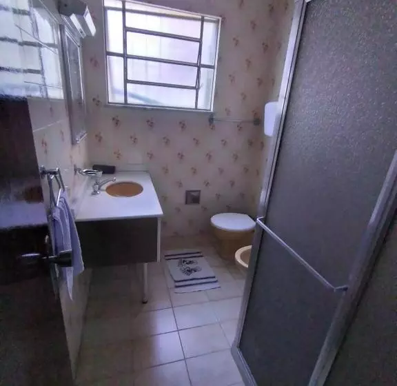 Majatalo Suites Para Casais Na Praça Oswaldo Cruz