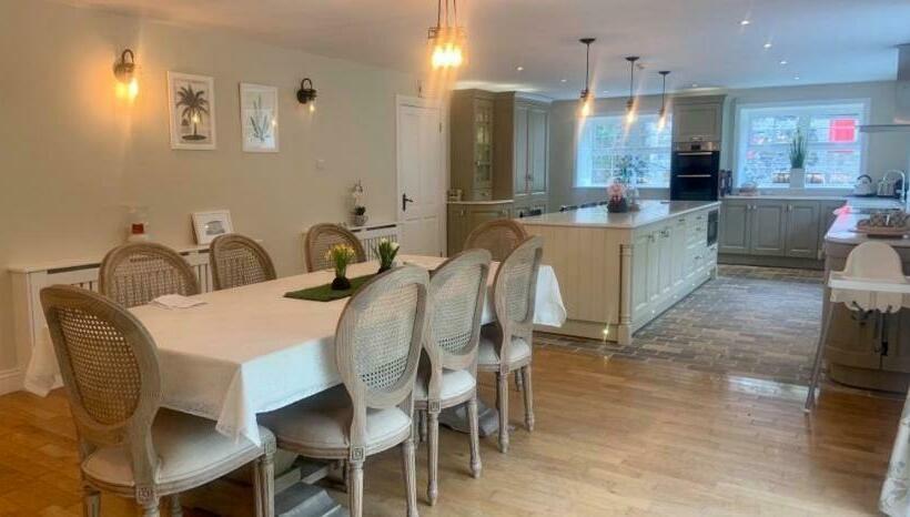 Nocleg ze śniadaniem Lacken Millhouse And Gardens