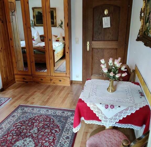 Aamiaismajoitus (B&B) Pm Apart Ries Rosina