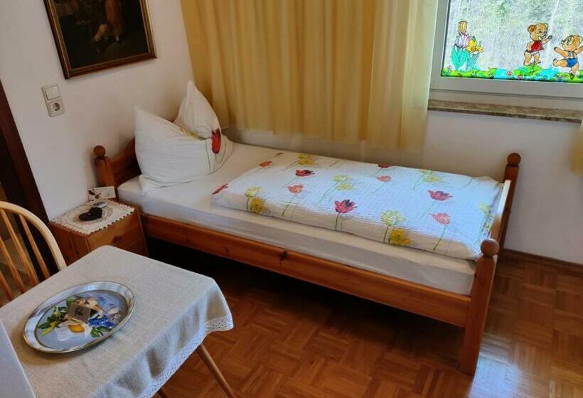 Aamiaismajoitus (B&B) Pm Apart Ries Rosina