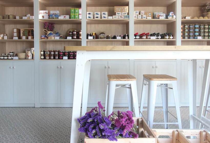 Hostel Retiro Do Gerês