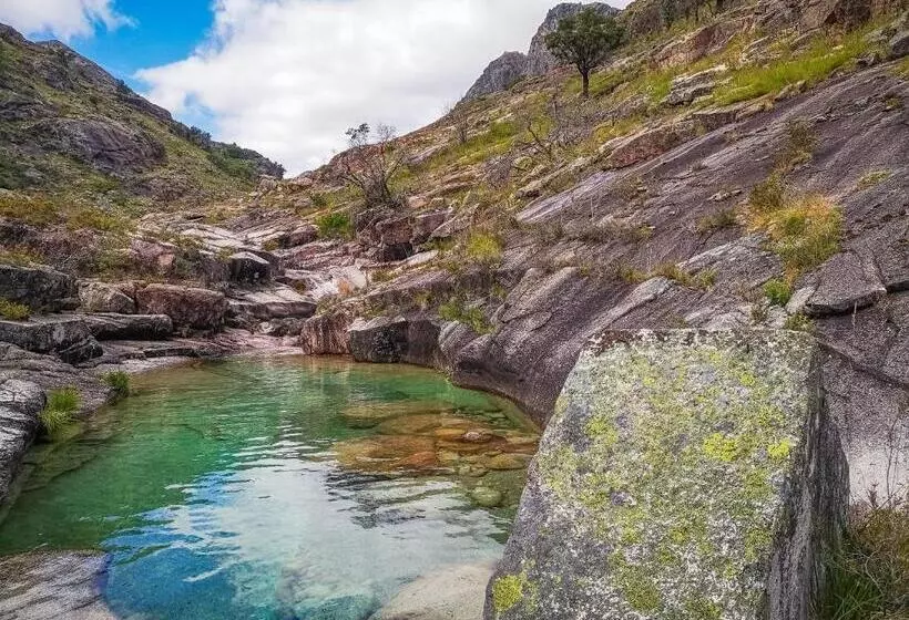 Hostel Retiro Do Gerês