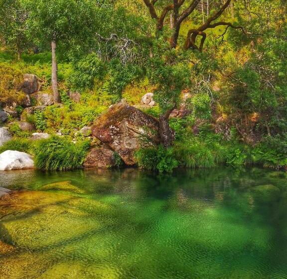 Hostel Retiro Do Gerês