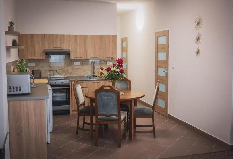 호텔 Apartment Faraon