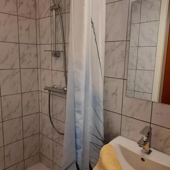 ホテル Pension Horvath